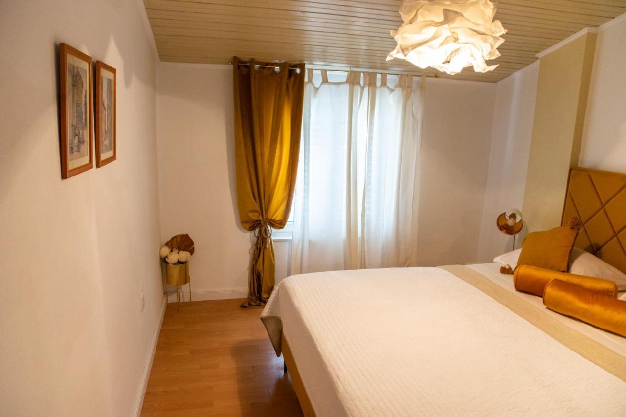 Casa Tosic Apartamento Rovinj Exterior foto